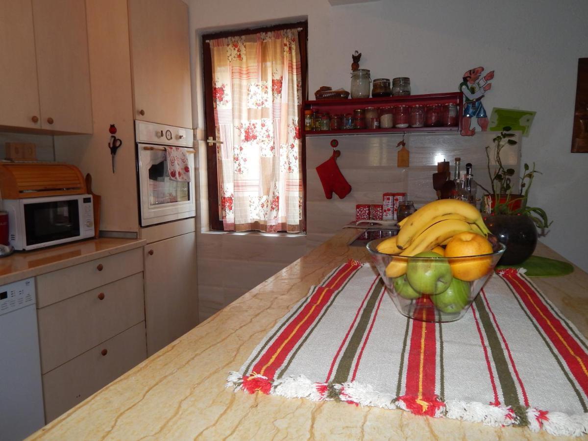 Impeccable Apartment With View In Dolna Matka Скопие Екстериор снимка